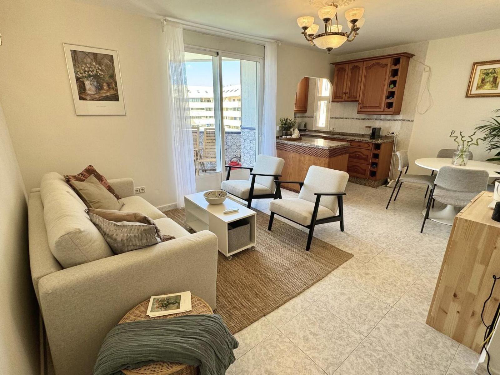 Beachfront Apartment With Terrace And Seaviews フエンヒロラ エクステリア 写真